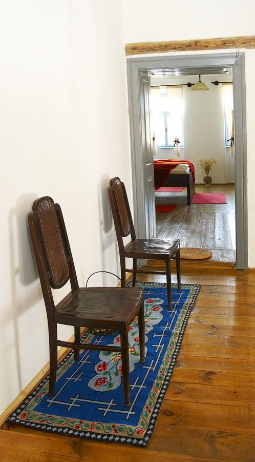Casa Cu Zorele, Crit 189 المظهر الخارجي الصورة